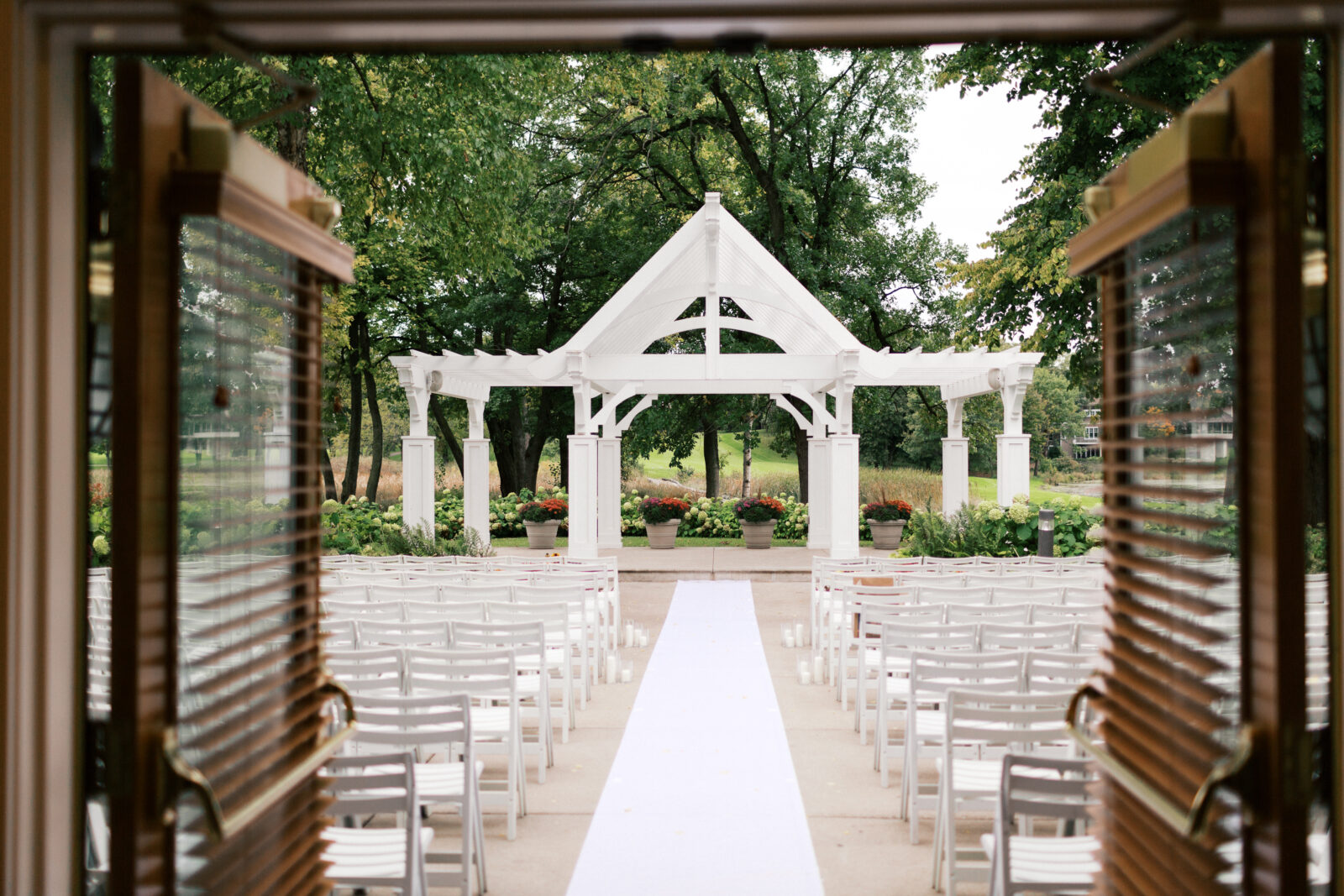 Ceremony location at The Bearpath Golf and Country Club.