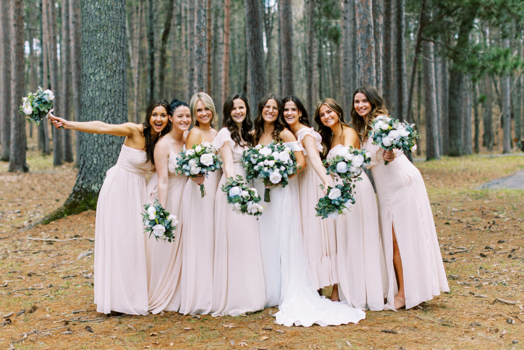 Bridesmaids posing for a photo.