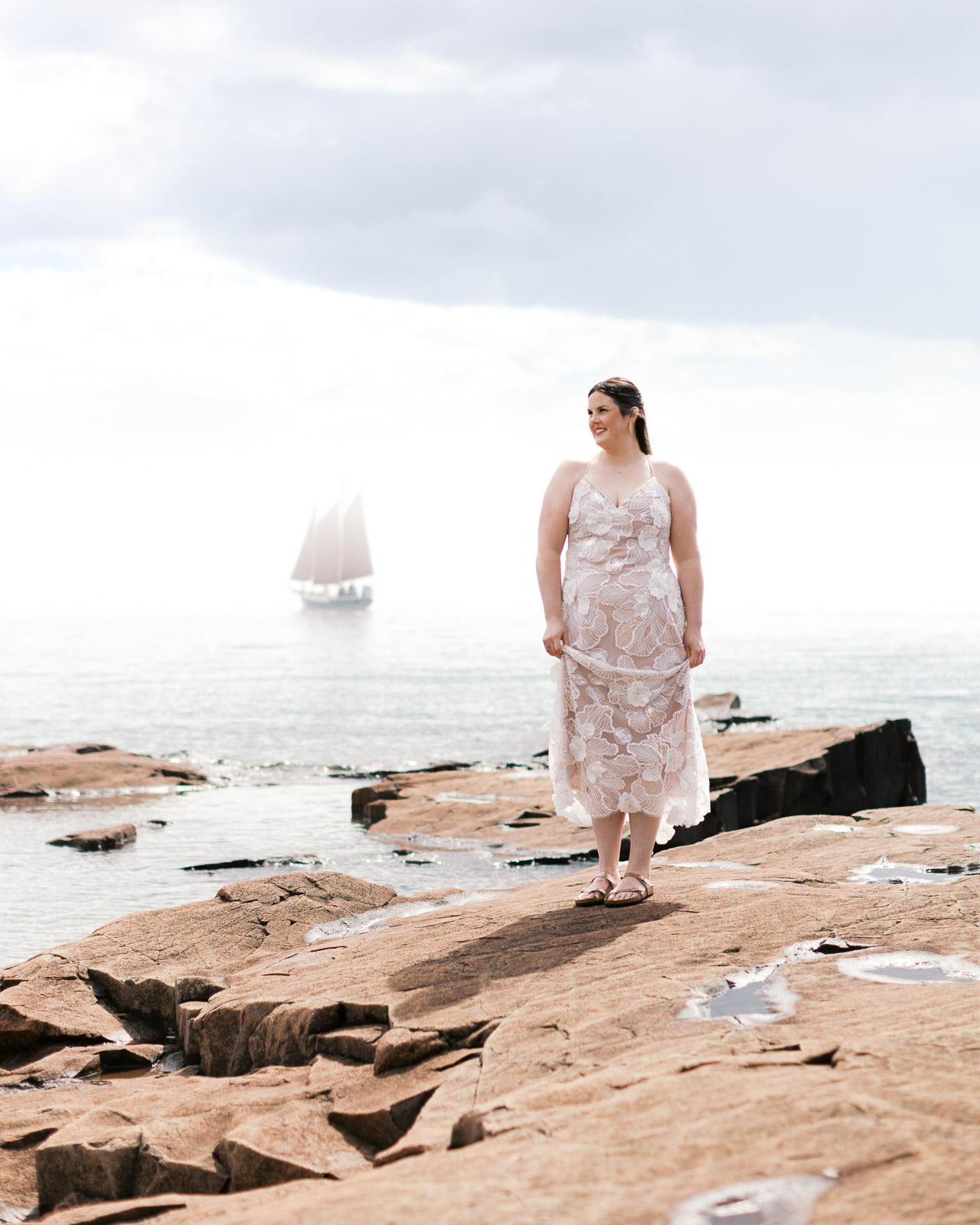 Adventurous elopement on the rocky shoreline of Lake Superior in northern Minnesota.